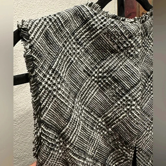 Taylor Women's Plaid Asymmetrical Hem A Line Dress White Size 8 - Picture 12 of 16